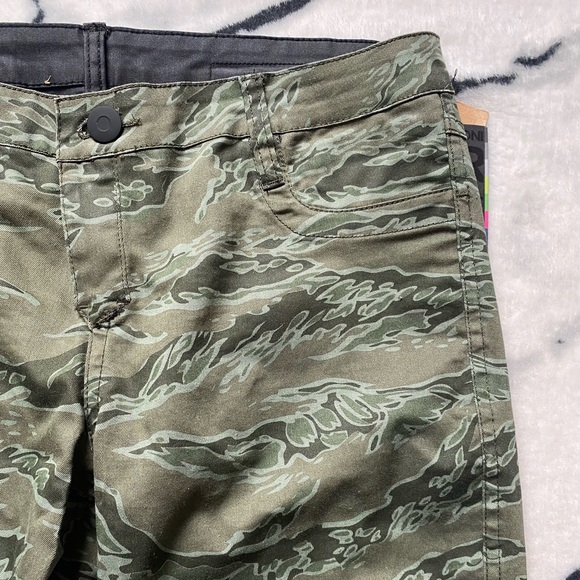 REVERSIBLE Hurley Black/Army Skinny Pants Size 29 - Picture 4 of 10